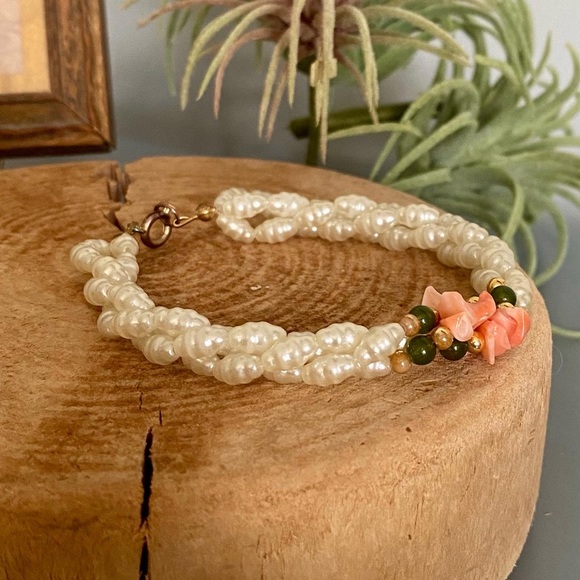 Gorgeous Vintage Twisted Freshwater Pearl Bracelet - Picture 1 of 7